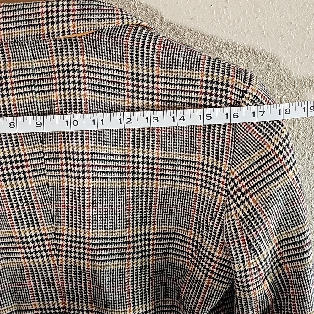 Talbots Blazer. - Picture 9 of 13